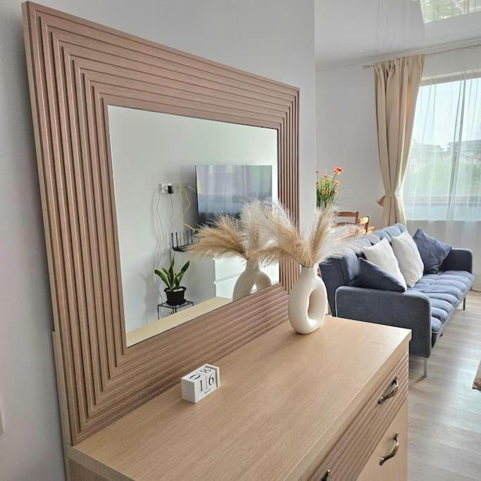 Cozy Sorada 2 Apartment Bragadiru ภายนอก รูปภาพ
