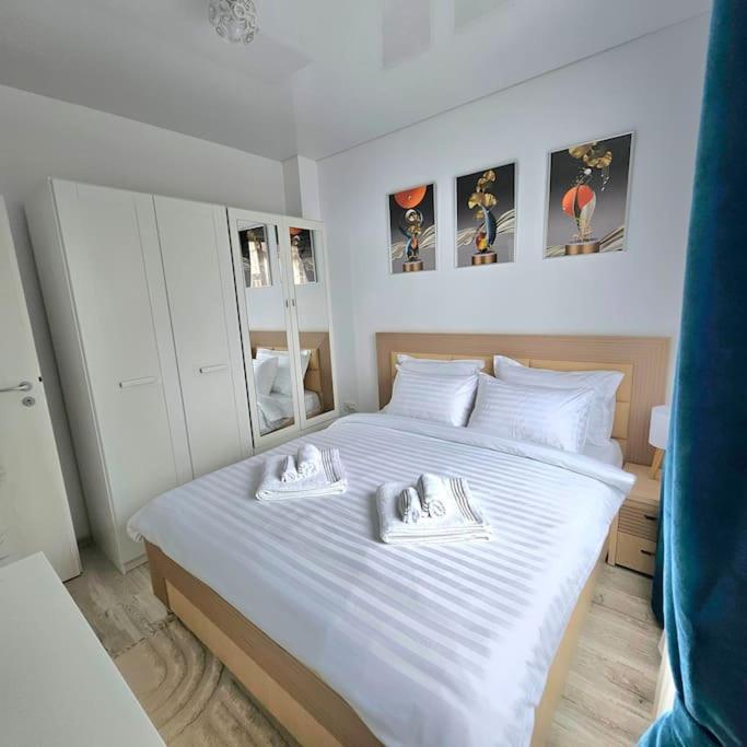 Cozy Sorada 2 Apartment Bragadiru ภายนอก รูปภาพ