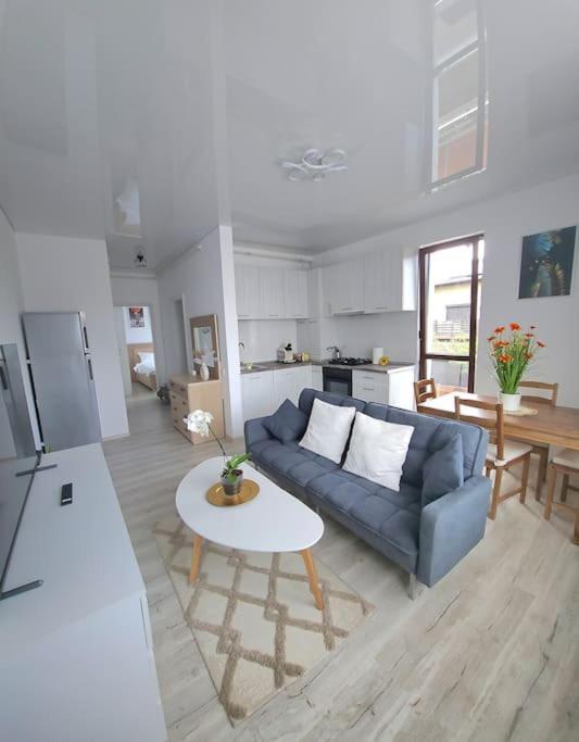 Cozy Sorada 2 Apartment Bragadiru ภายนอก รูปภาพ